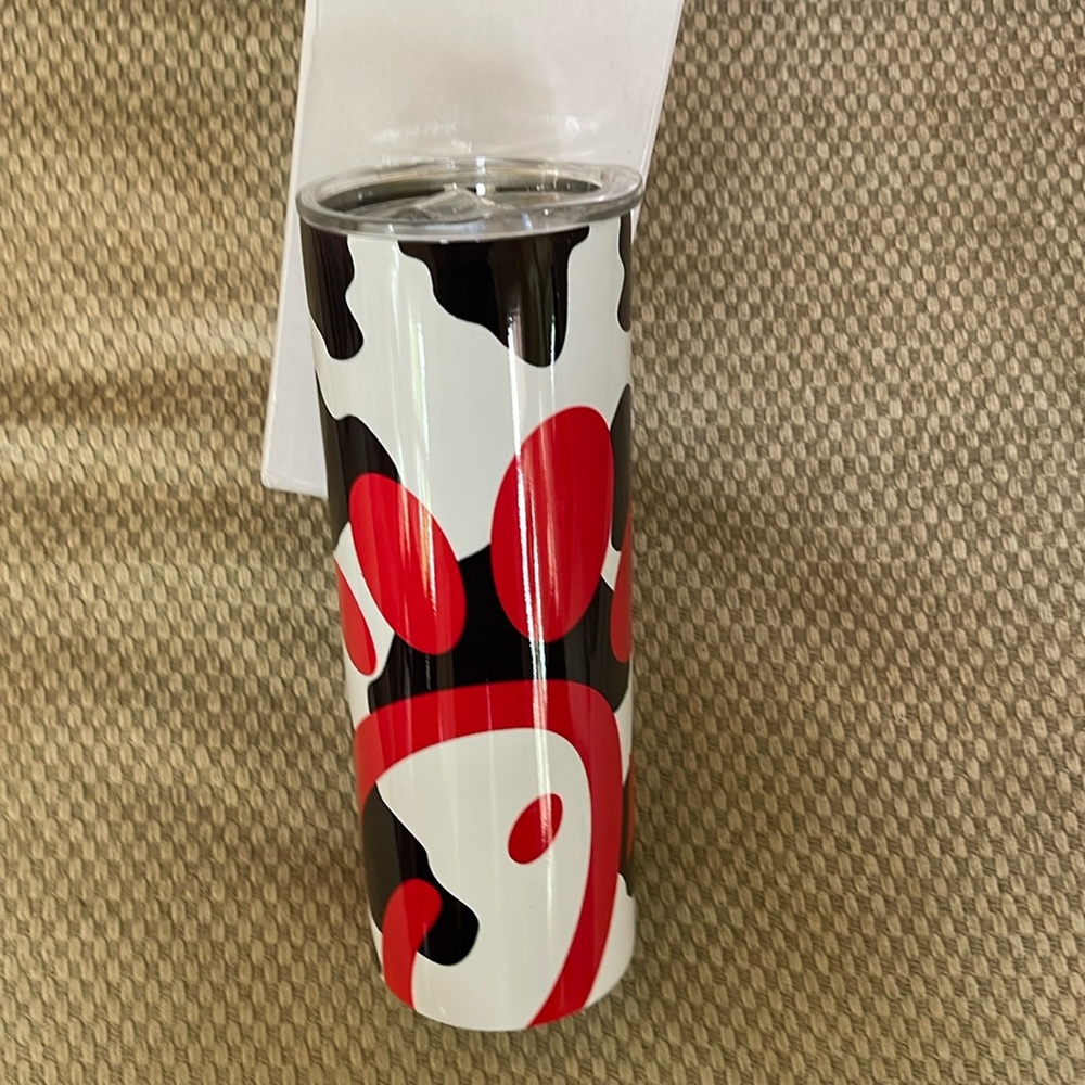 Drink cup with familiar logo - new